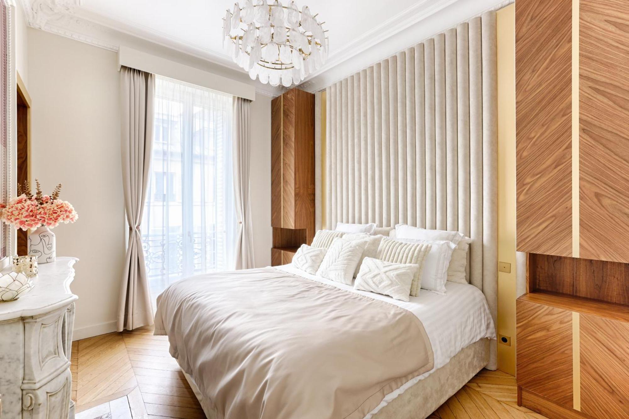 Apartment Artistique De Luxe 3 Sur Champs Elysee *