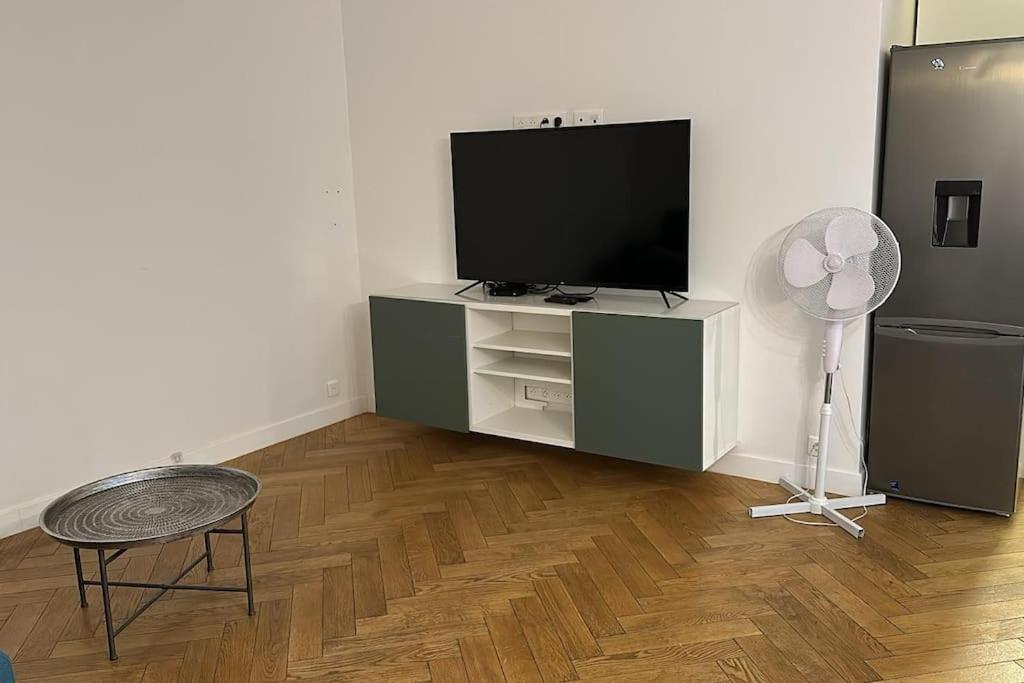 Apartment T3 Au Centre De - Opera - Gare Saint Lazare *