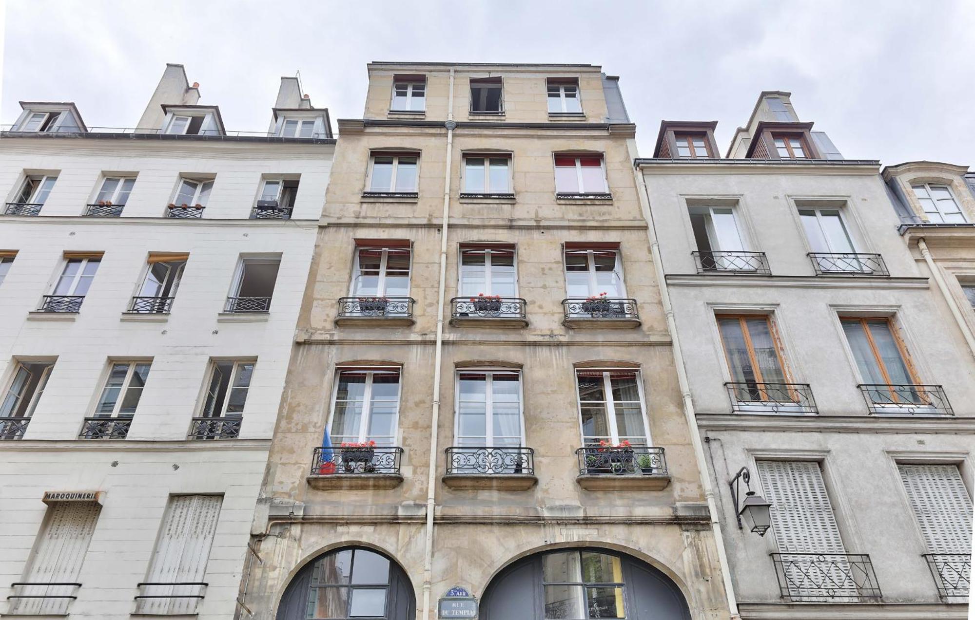 Urban Flat 120 - Charming 3 Bedroom Flat In Le Marais Paris