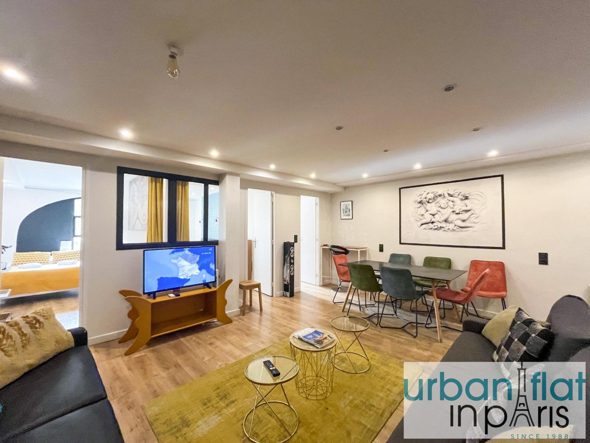 Urban Flat 120 - Charming 3 Bedroom Flat In Le Marais Apartment *