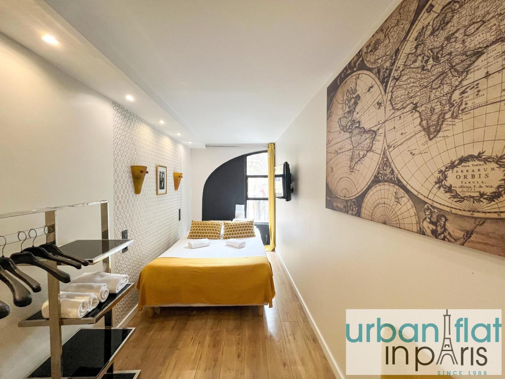 Urban Flat 120 - Charming 3 Bedroom Flat In Le Marais Paris