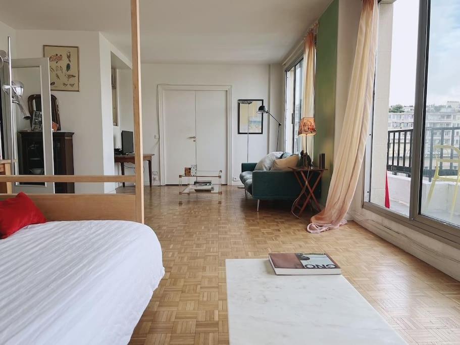 Vaste Appt Baigne De Lumiere Apartment Paris