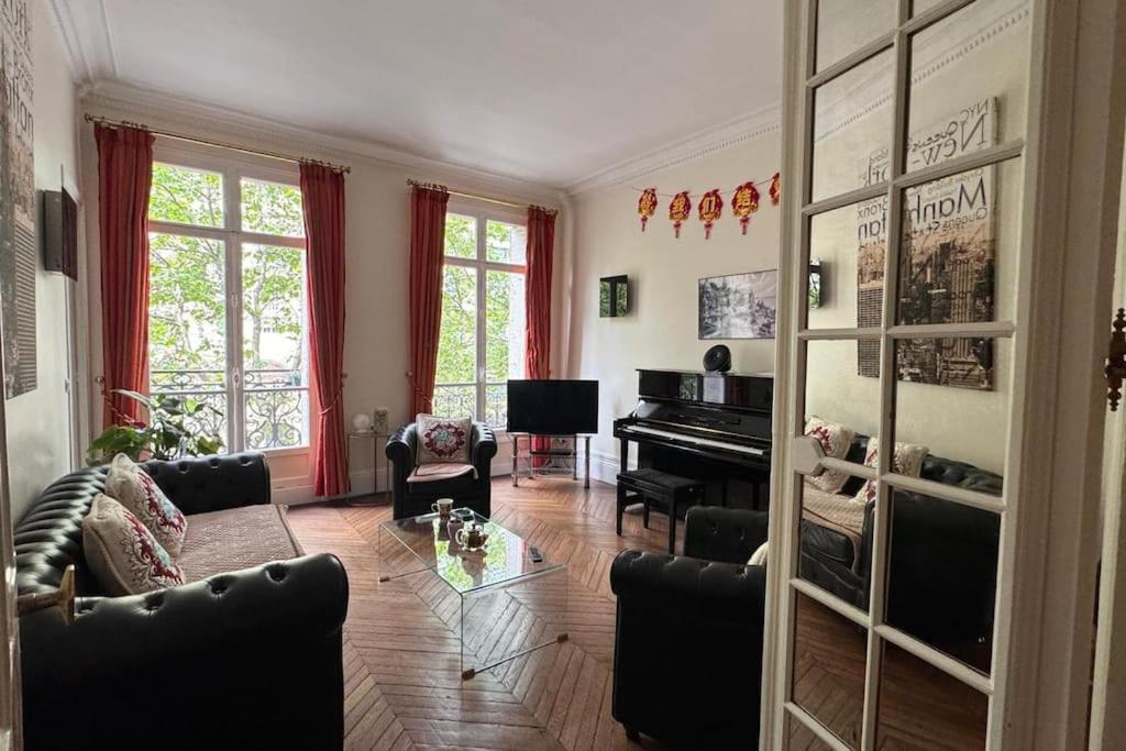 Appartement Grand Proche Champs Elysees