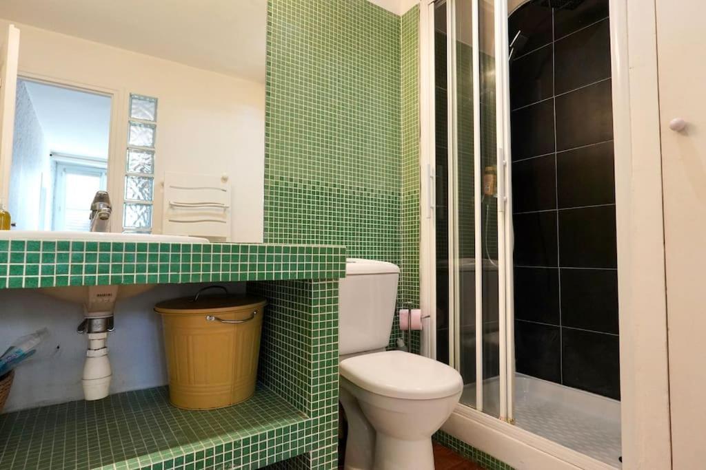 New Sunny Flat Near Montorgeuil