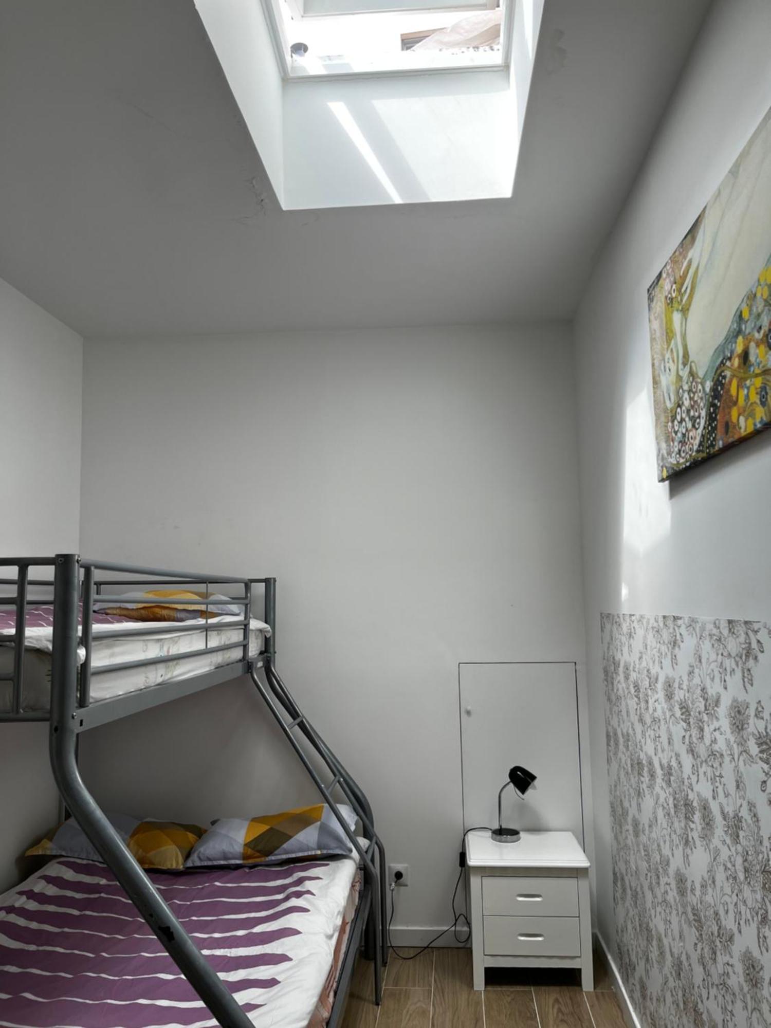 Chez Mia Hostel *