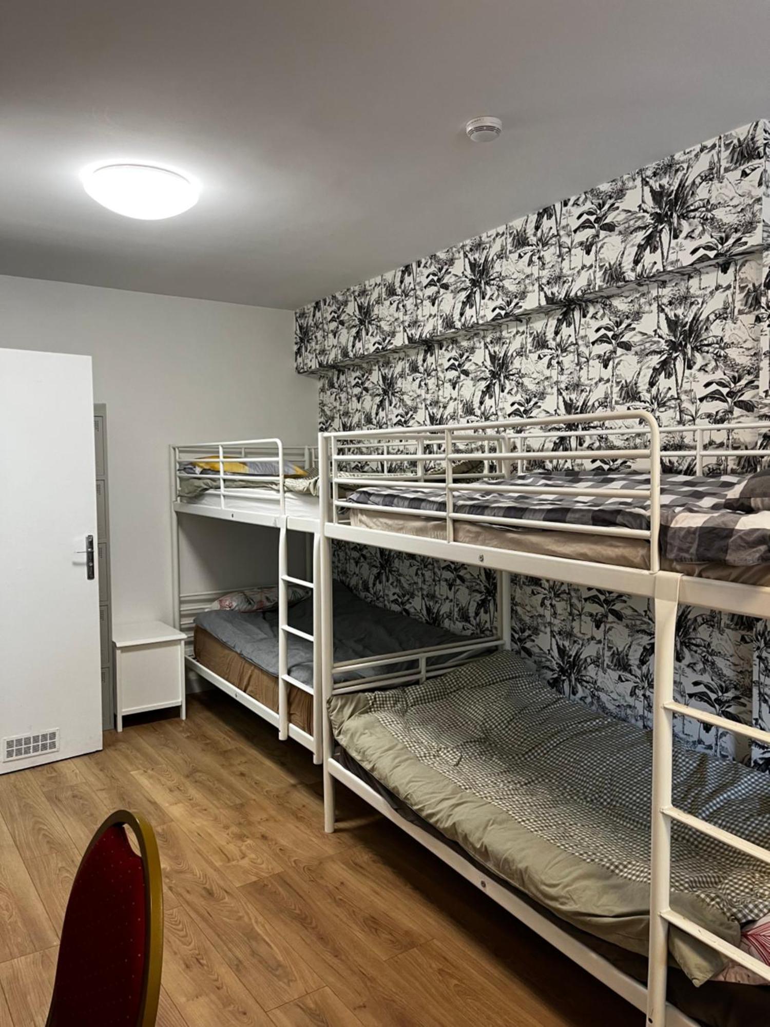 Chez Mia Hostel *