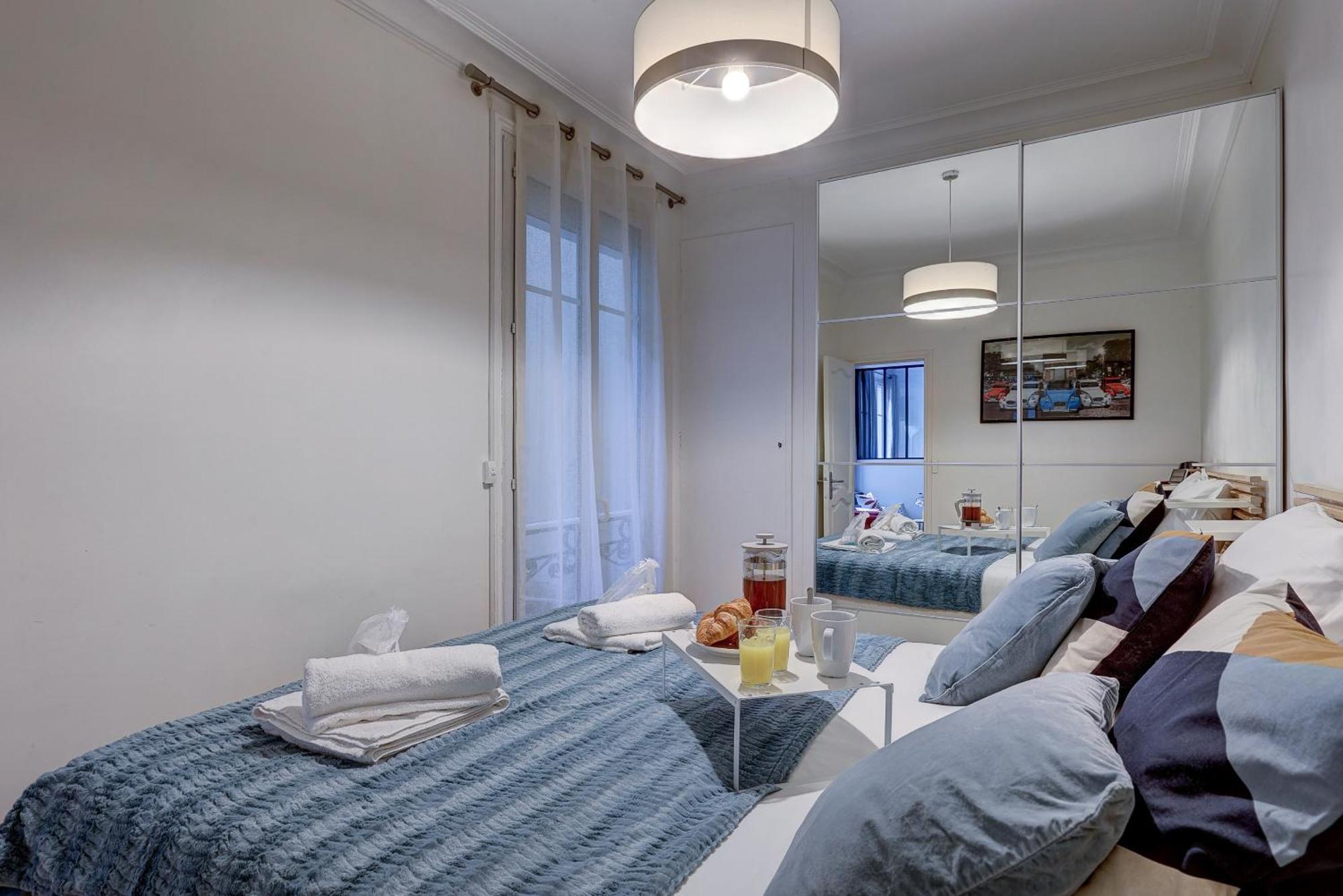 Apartment Elegante Haussmannienne Au Prestige Parisien Paris