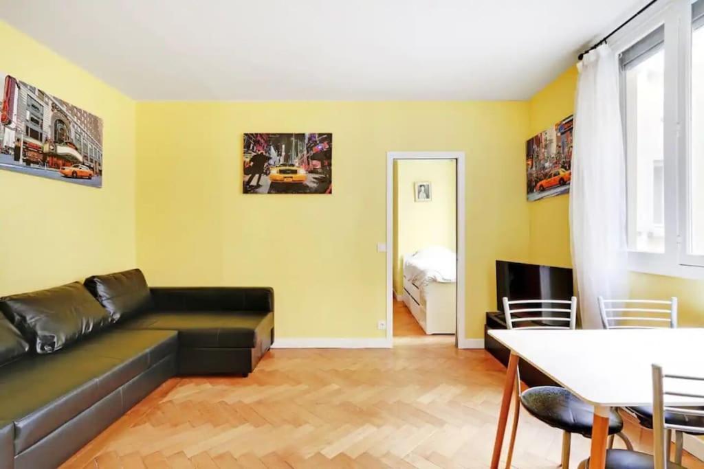 Bright Getaway Near Montparnasse * Paris