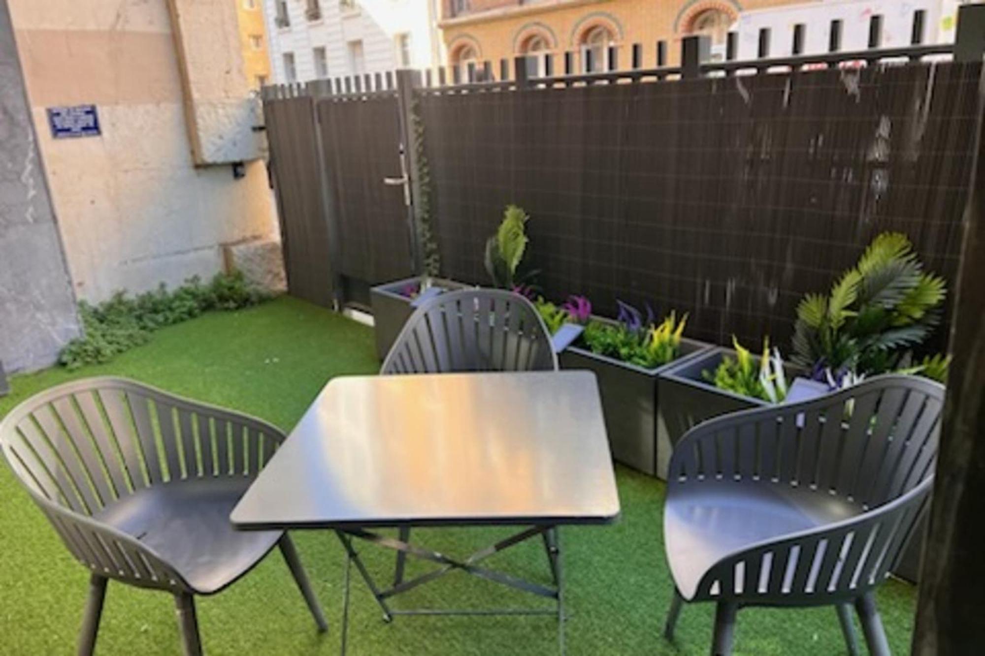 Apartment Bright Flat With Terrace Paris