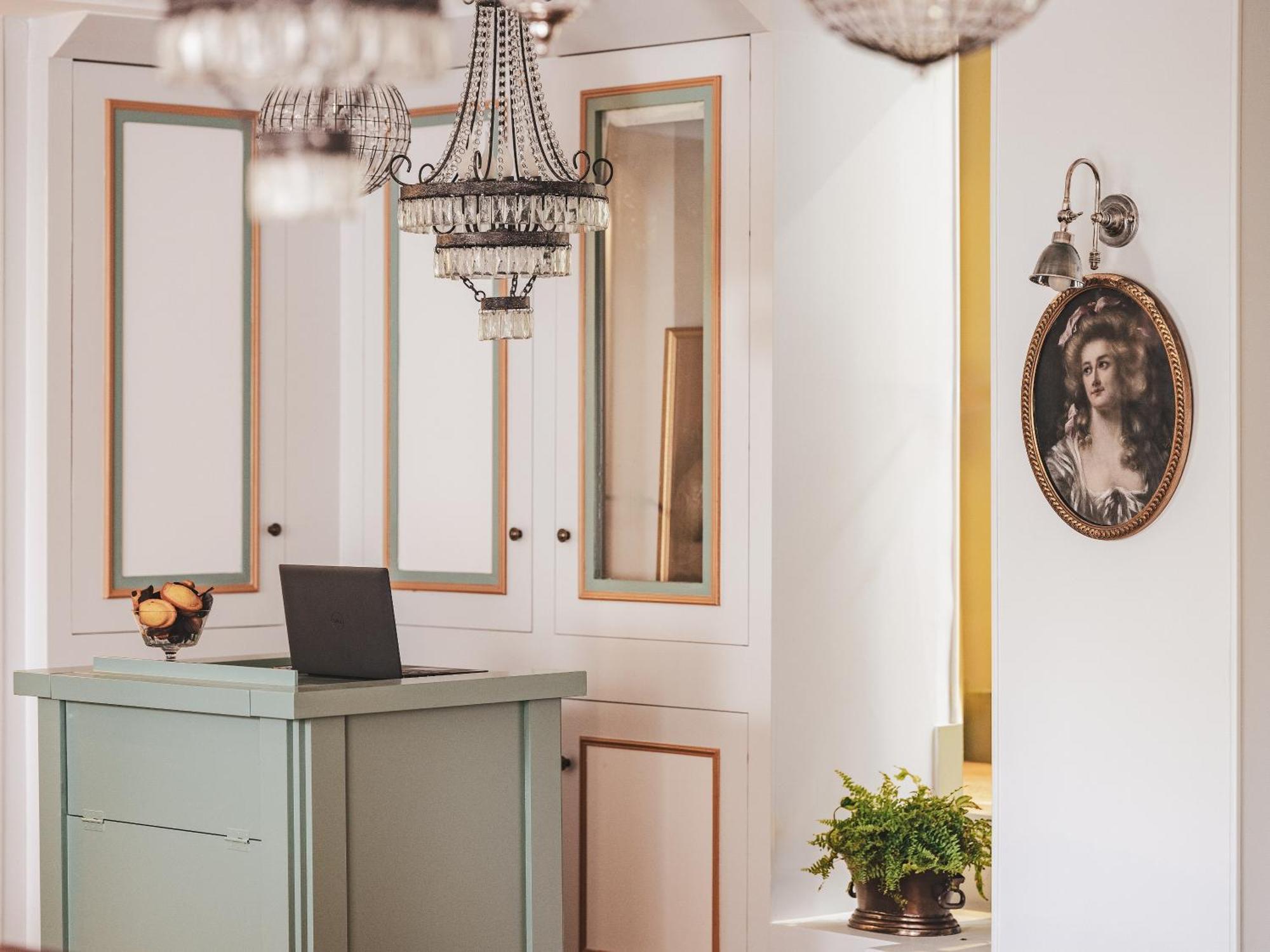 Madeleine De Senlis Hotel 3*