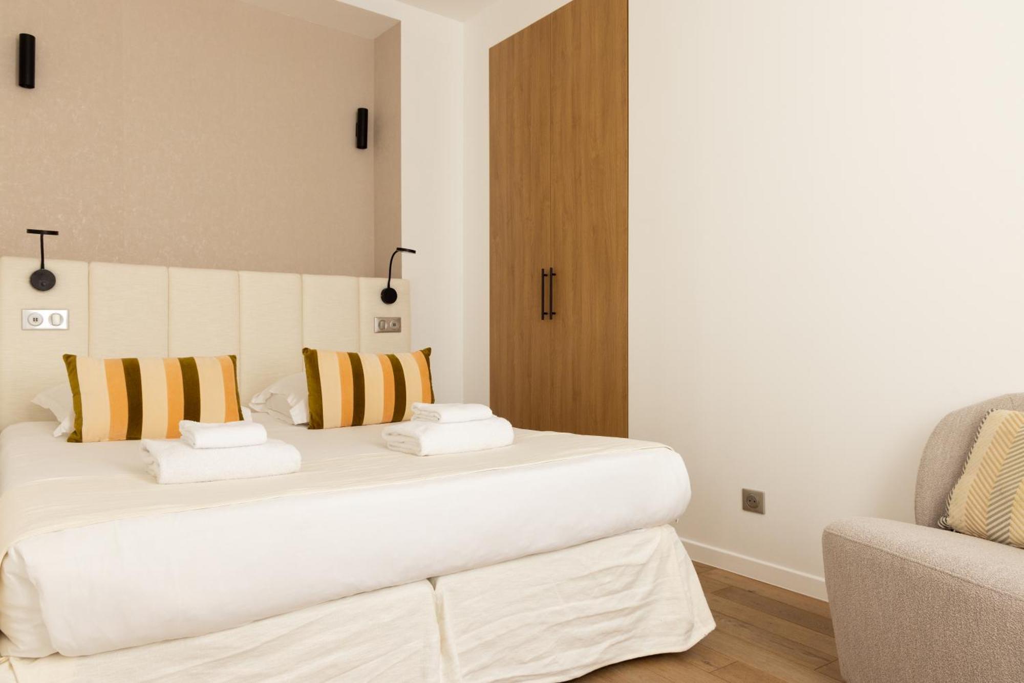 Modern 2br-6p - Jardin De Luxembourg Apartment *