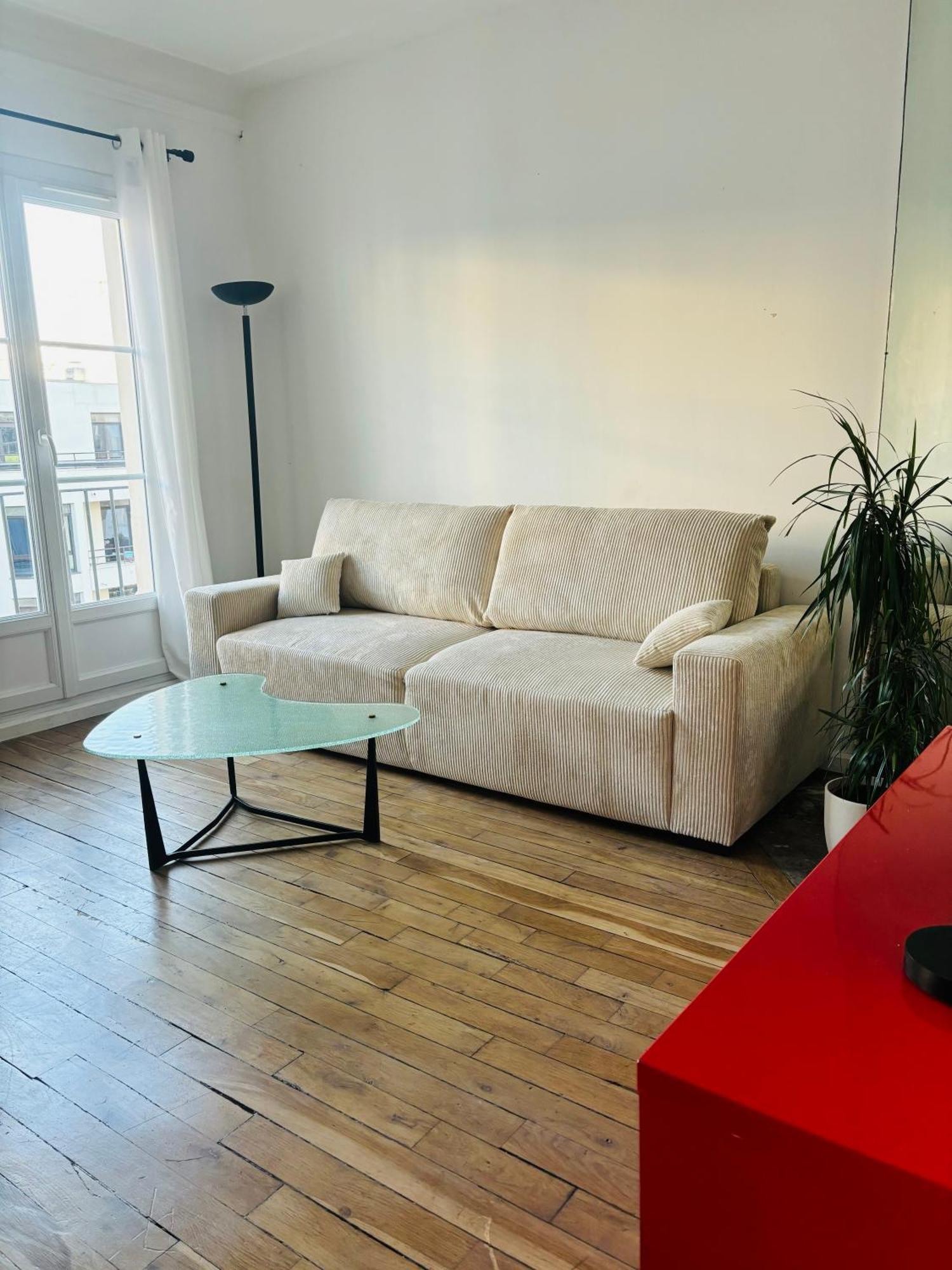 Apartment La Maison Du Bonheur A Charonne