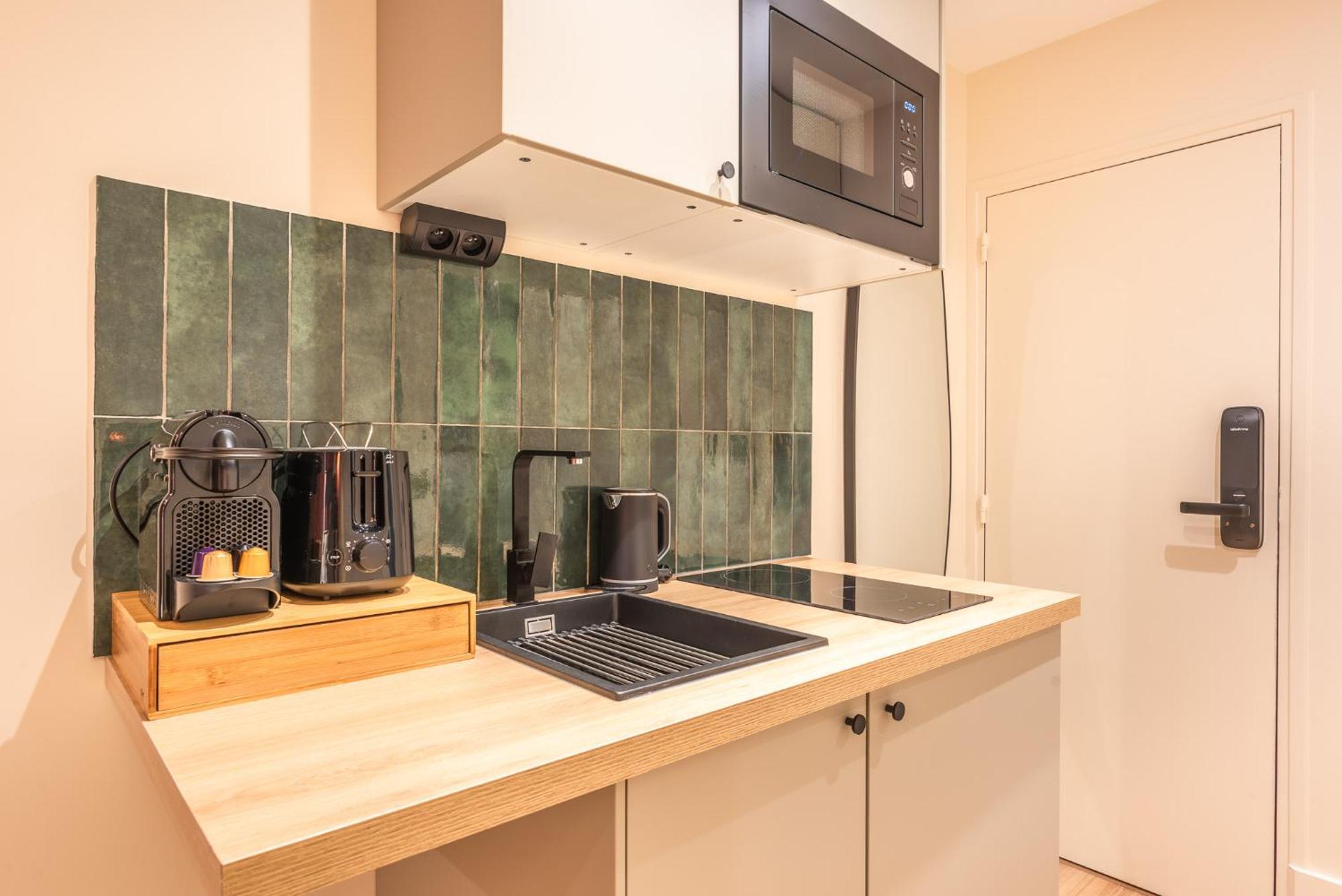 Maison Menilmontant Apartment