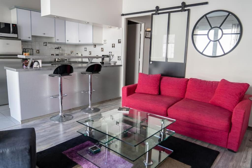 11eme -quartier Central Rue Saint Maur Apartment
