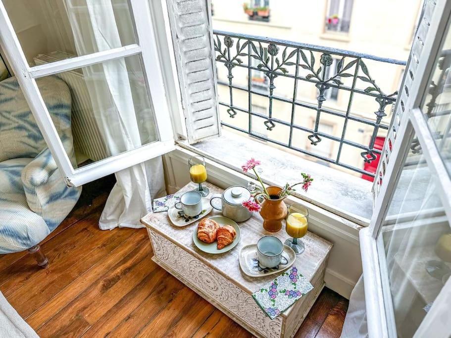 Chic Entre Histoire Et Modernite Apartment Paris