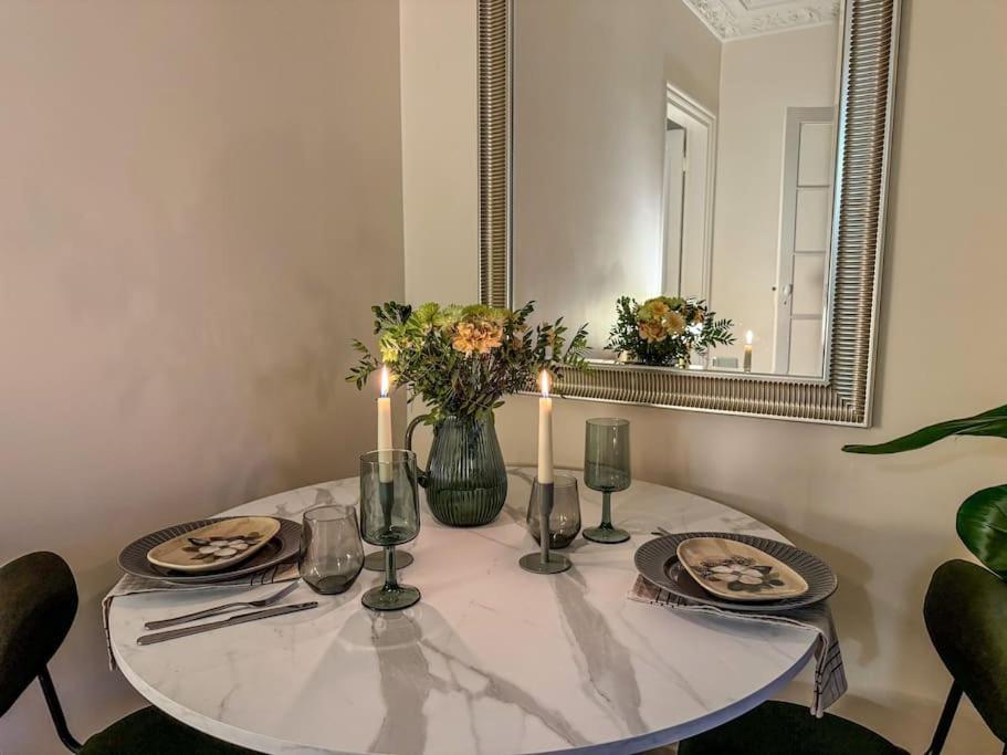 Apartment Chic Entre Histoire Et Modernite Paris