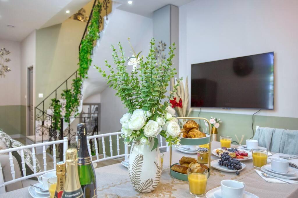 Le Nid Parisien Triplex Cosy Et Chaleureux Apartment Paris