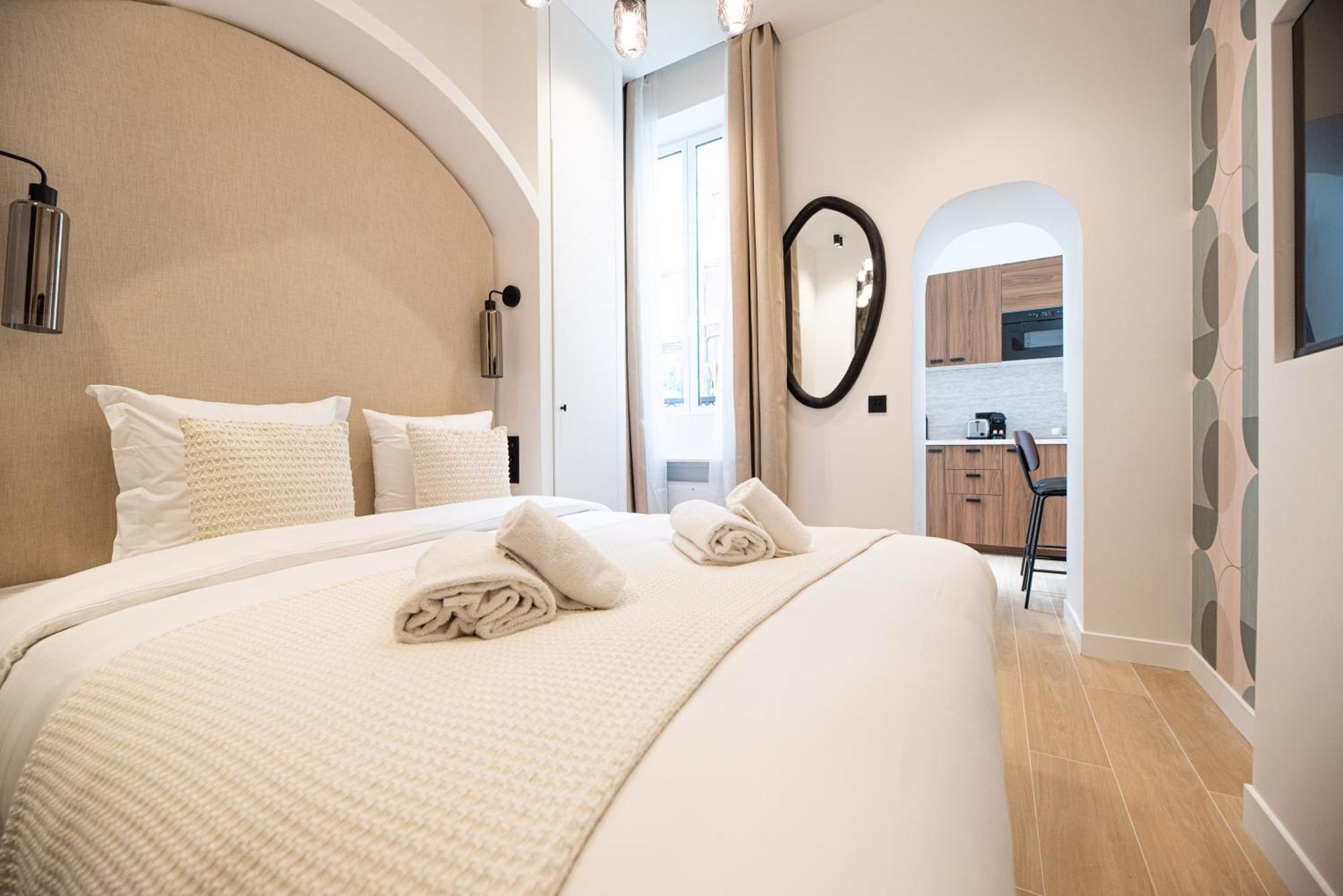 Lovely & Romantic Near Bastille