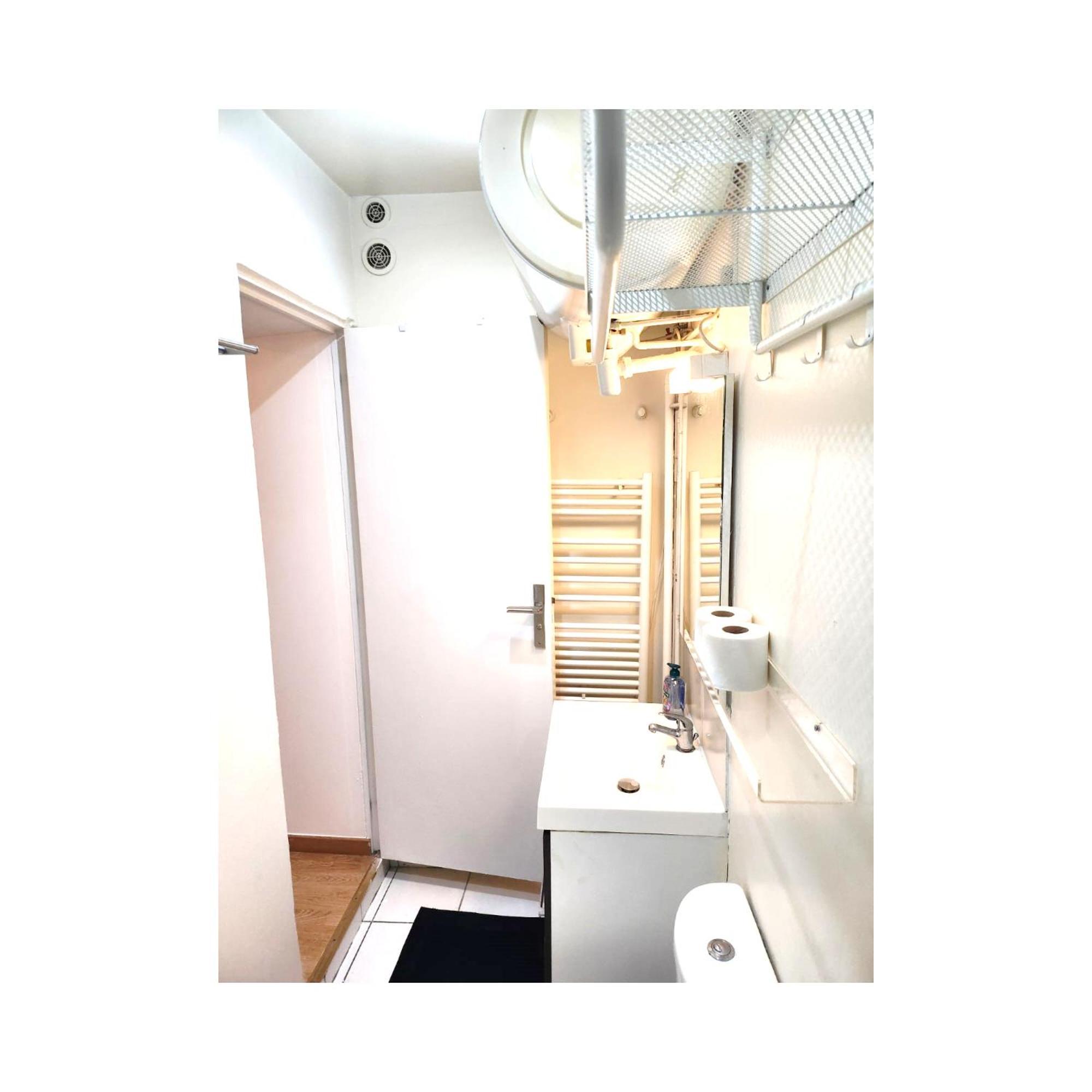 Appartement Entier 2-3 P *