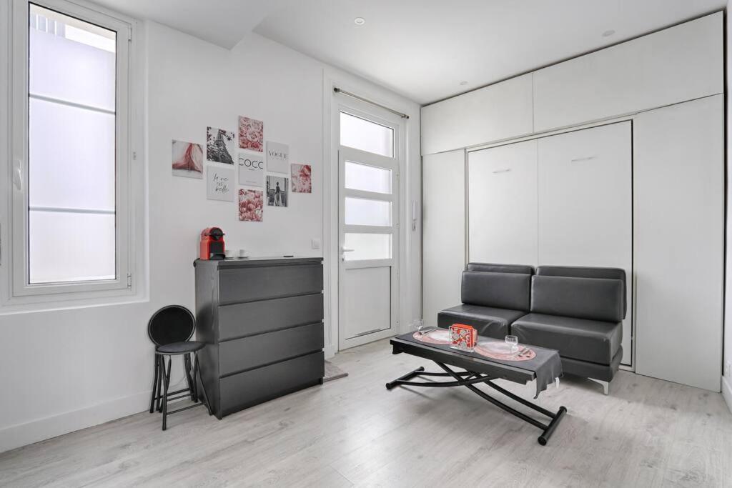 Fantin Latour Cosy Studio 2p Seine & Eiffel Tower Apartment *