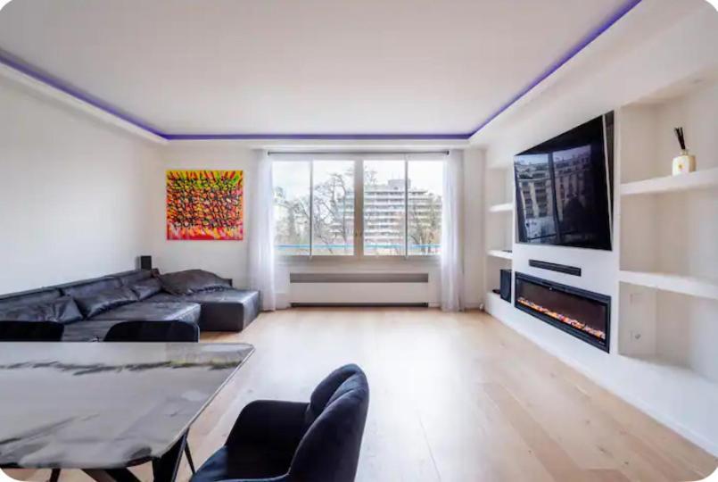 Apartment 2 Bedroom Champs Elysee *