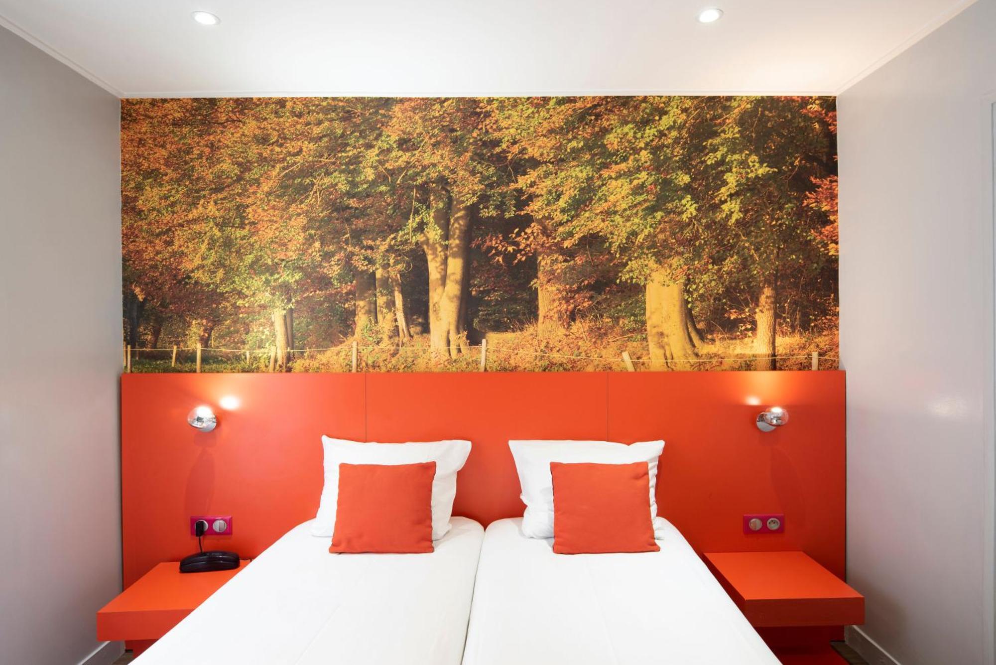 Jardins De Montmartre Hotel
