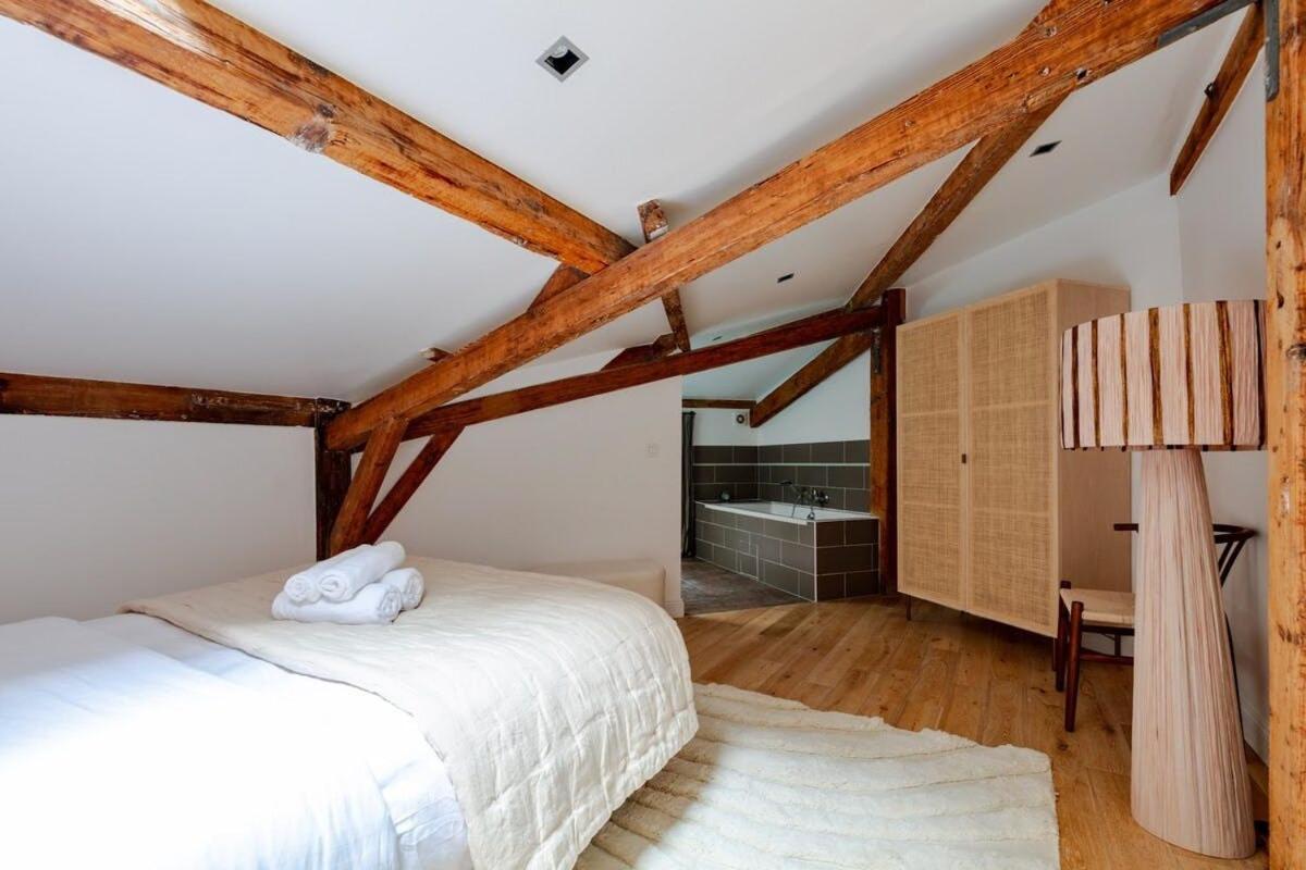 8 - Opera - Rue Constantinople - Duplex 8 Pieces *