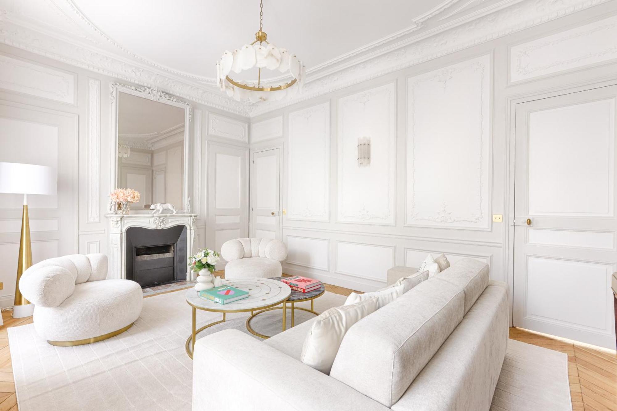 Apartment Artistique De Luxe 3 Sur Champs Elysee