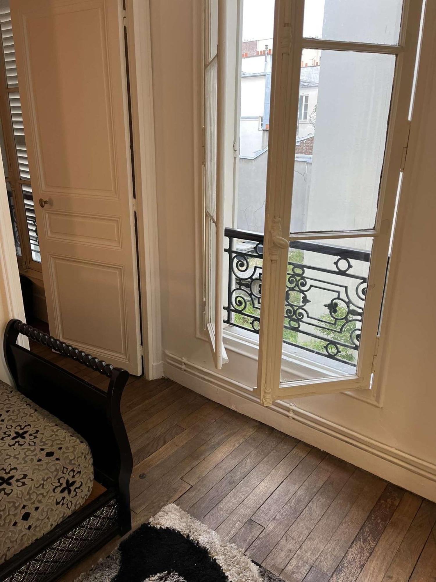 Proche Montparnasse Et Port Royal Apartment