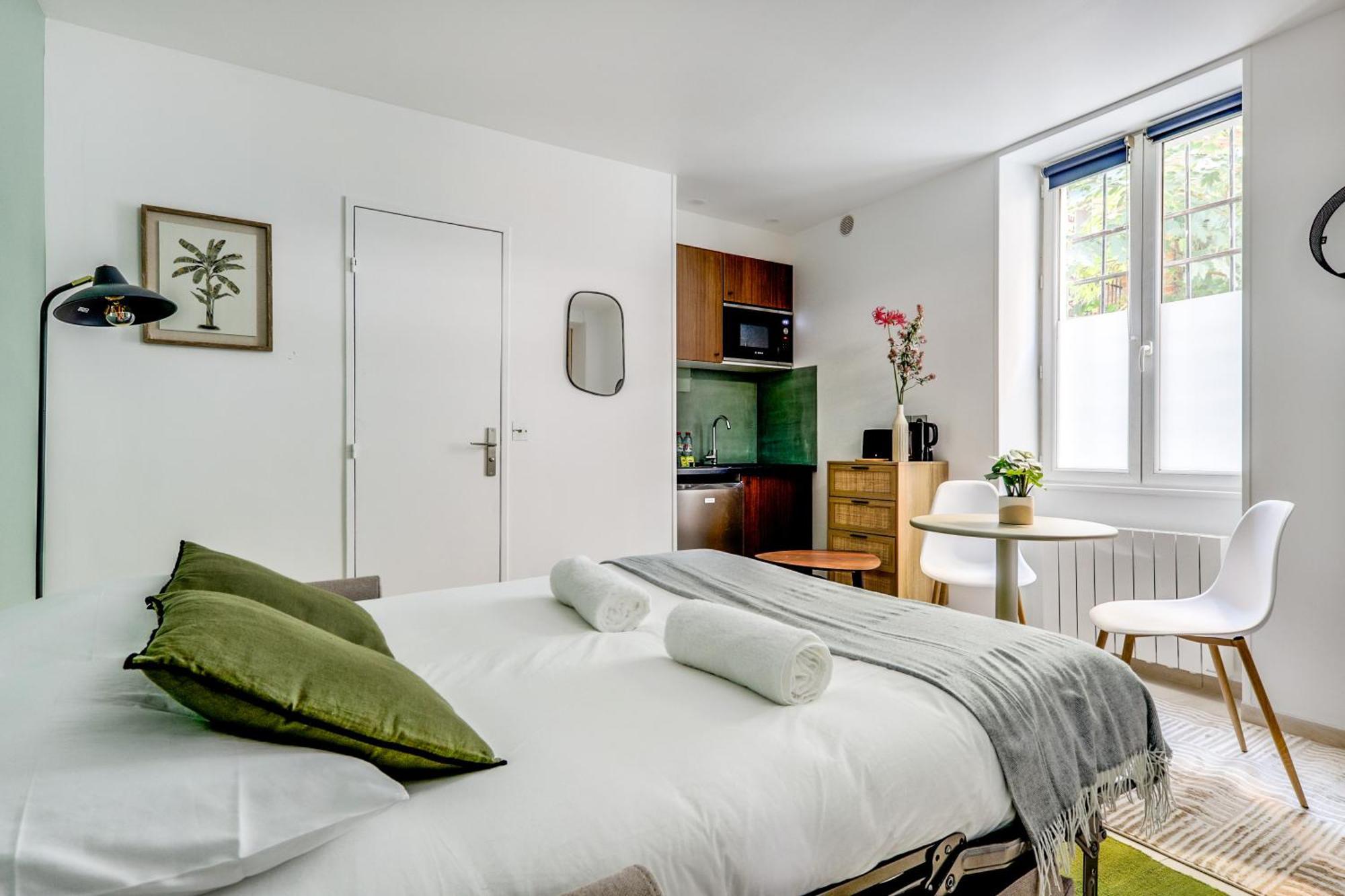 Apartment Montmartre L Center & Historic Sacre-coeur *