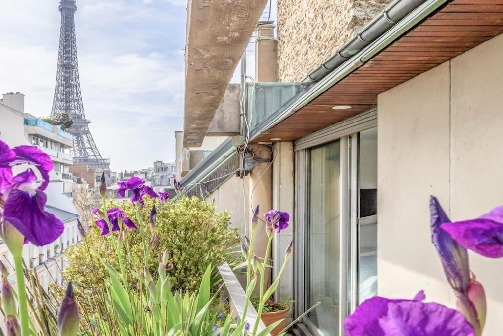 Duplex Familial Tour Eiffel Paris