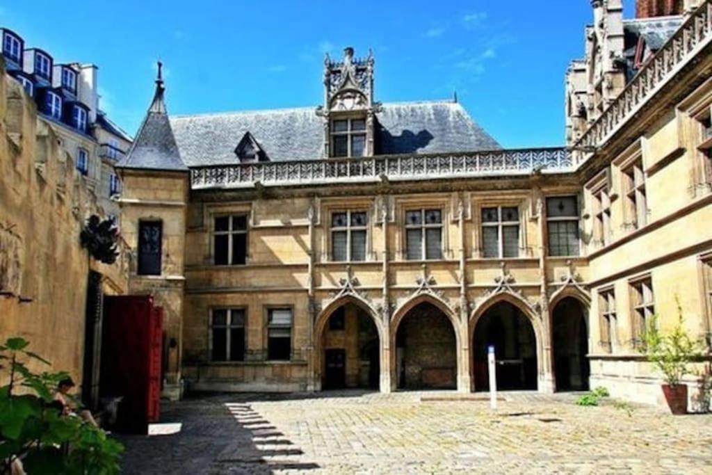 Apartment Romantic Brand New In Paris, Bathroom, Kitchen *