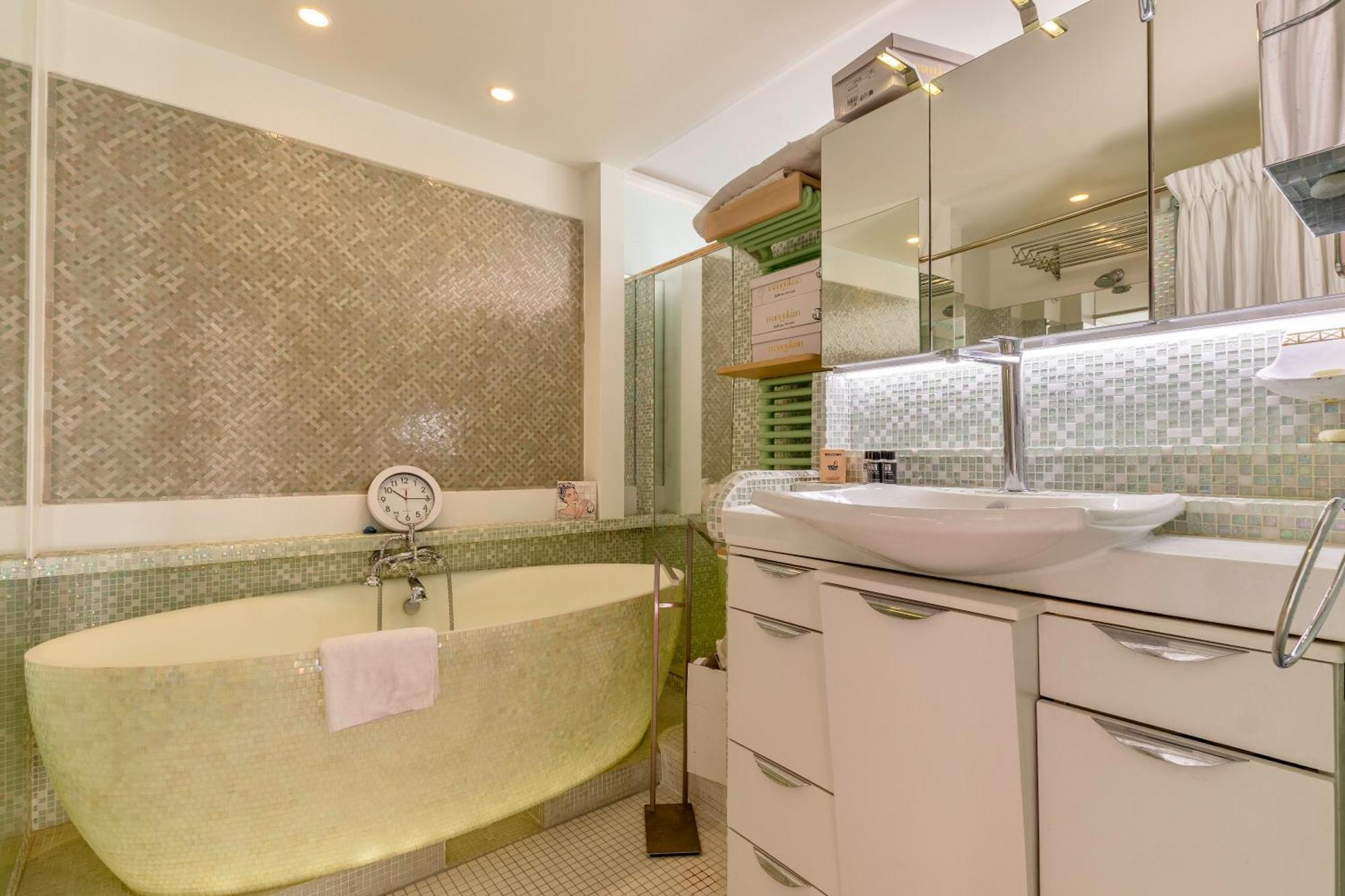Apartment Sevres- Moderne Proche Le Bon Marche