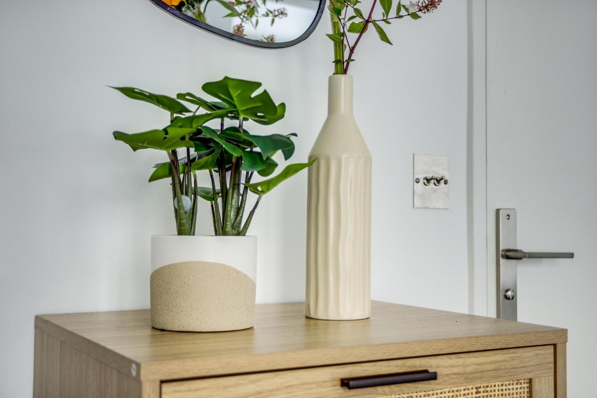 Montmartre L Center & Historic Sacre-coeur Apartment Paris