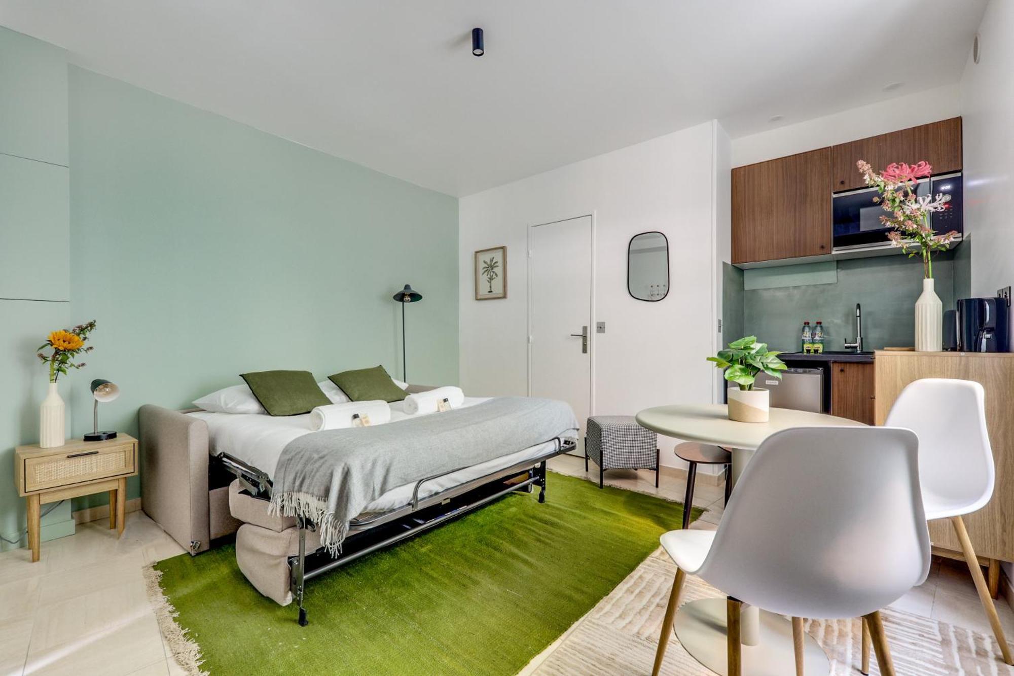 Apartment Montmartre L Center & Historic Sacre-coeur *