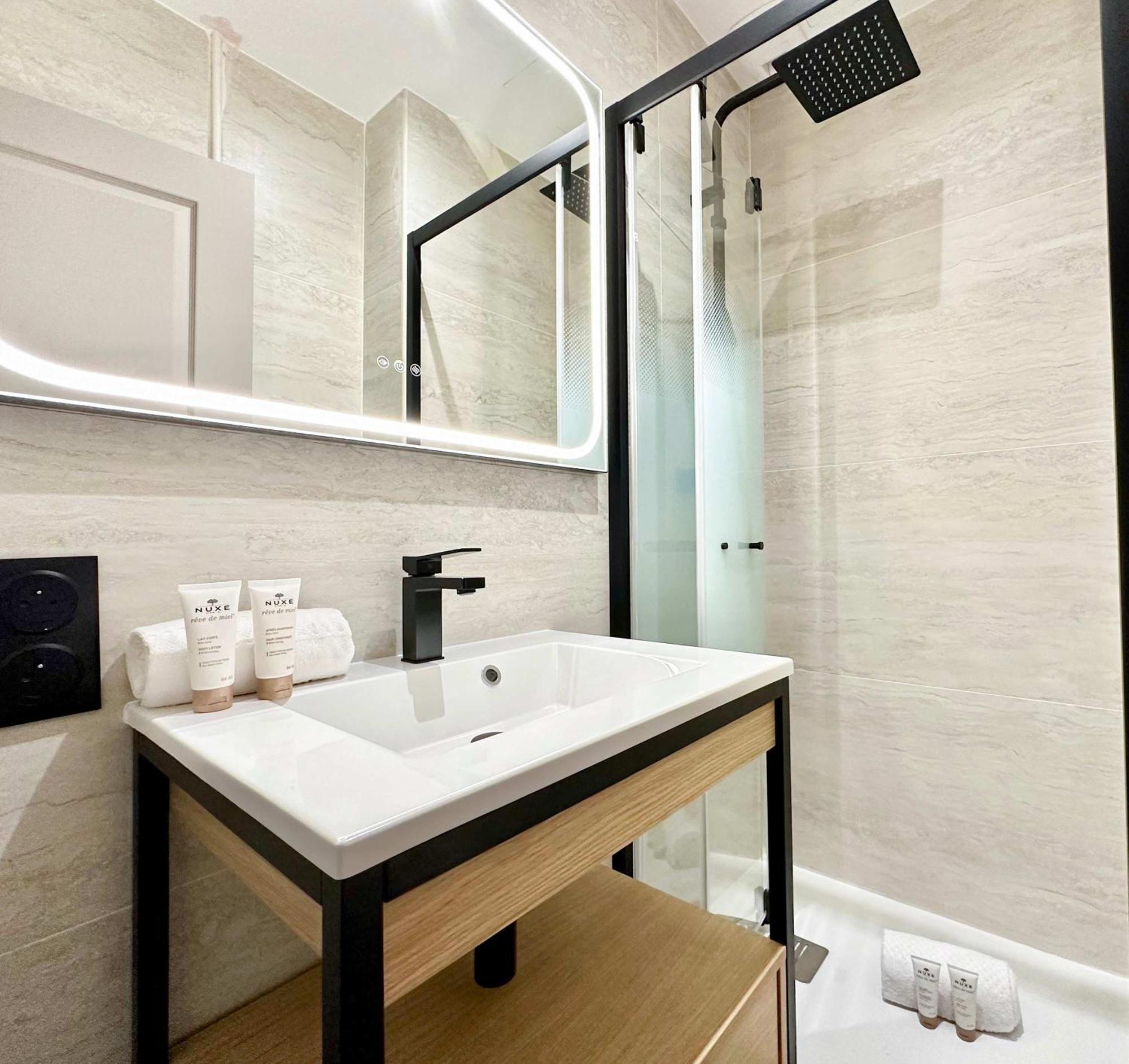 Premium By Gare Du Nord Apartment
