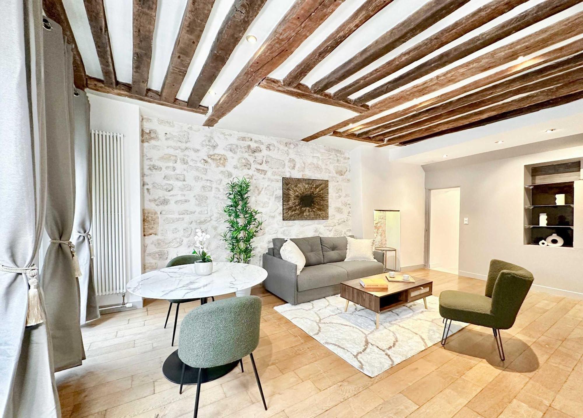 Apartment Brand New In Le Marais