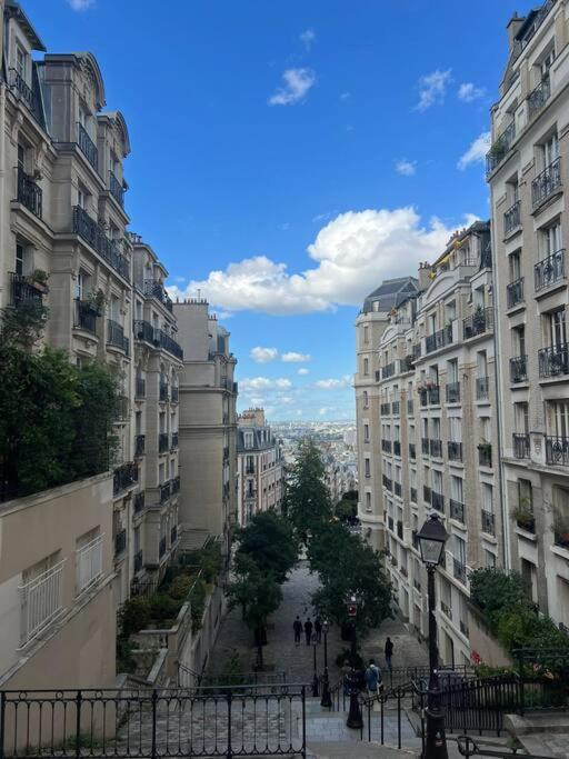 Au Coeur De Montmartre Paris