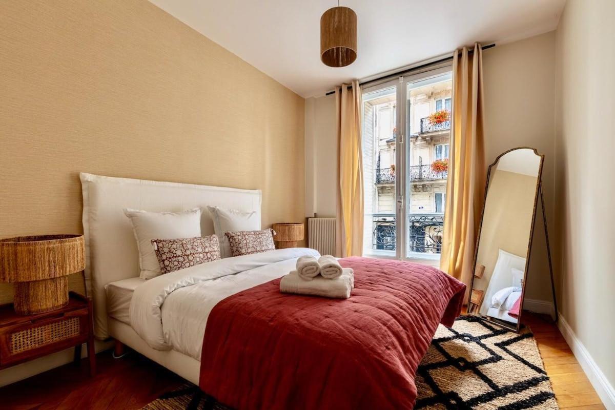 Apartment 8 - Opera - Rue Constantinople - Duplex 8 Pieces Paris