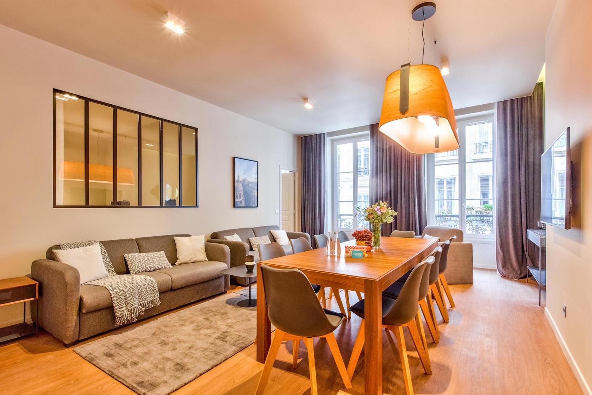Urban Flat 111 - Urban Lovely Flat Madeleine Apartment *