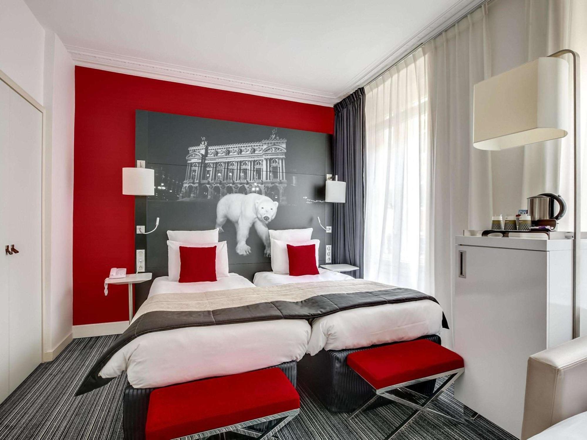 Hotel Mercure Opera Louvre Paris