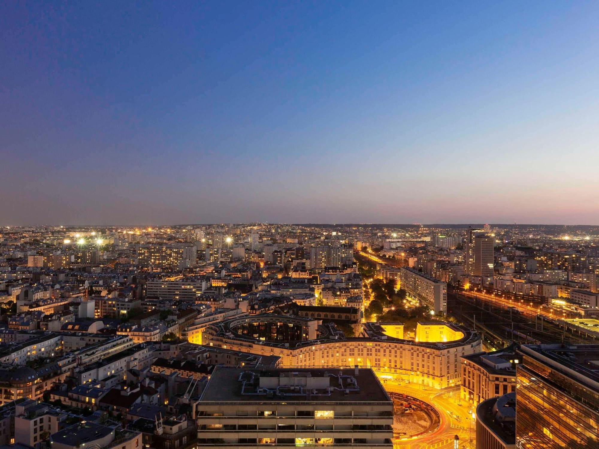 Pullman Montparnasse Hotel 4*