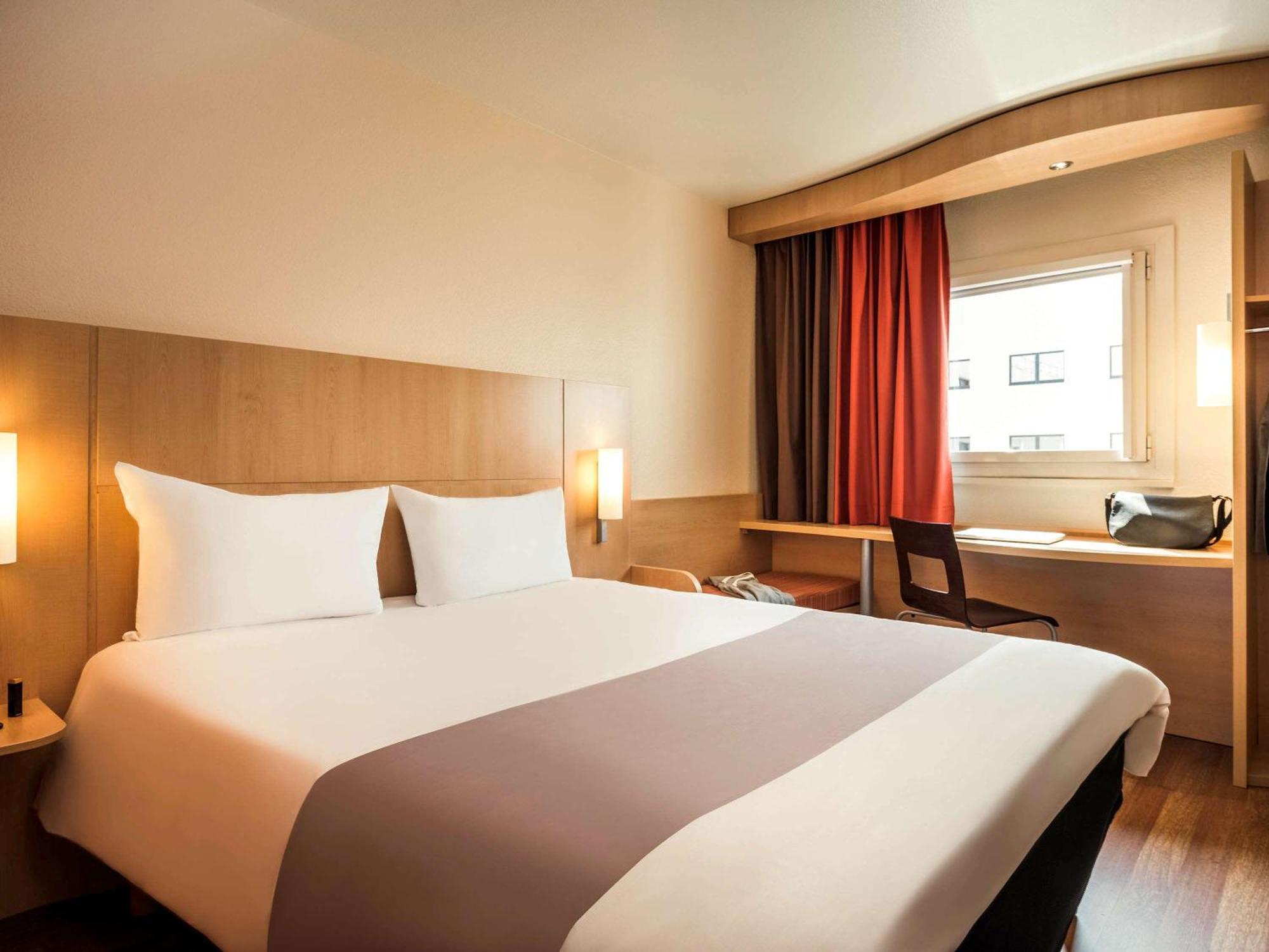 Hotel Ibis Montmartre Sacre-coeur