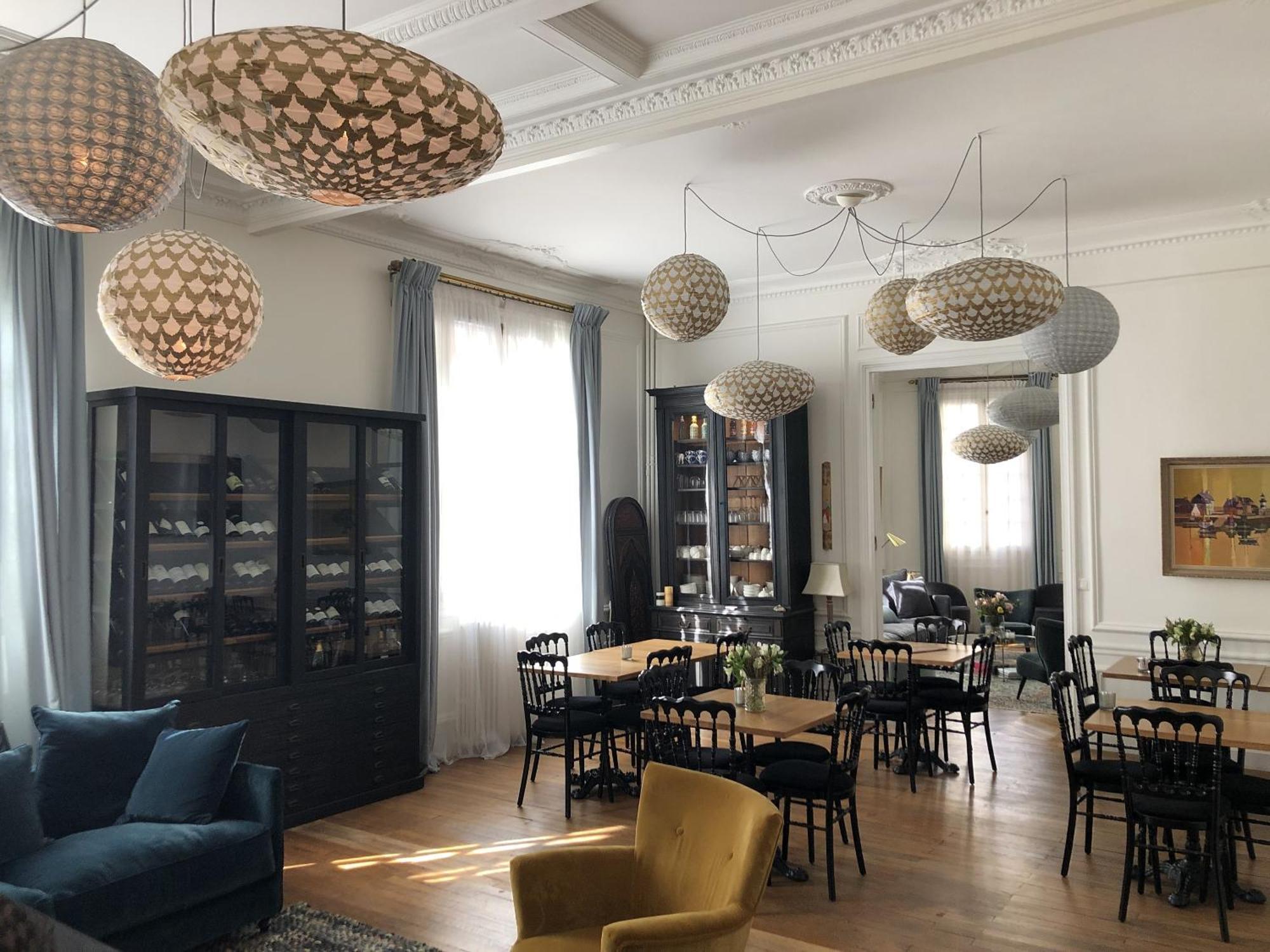 Sourire Boutique Particulier Couette-café