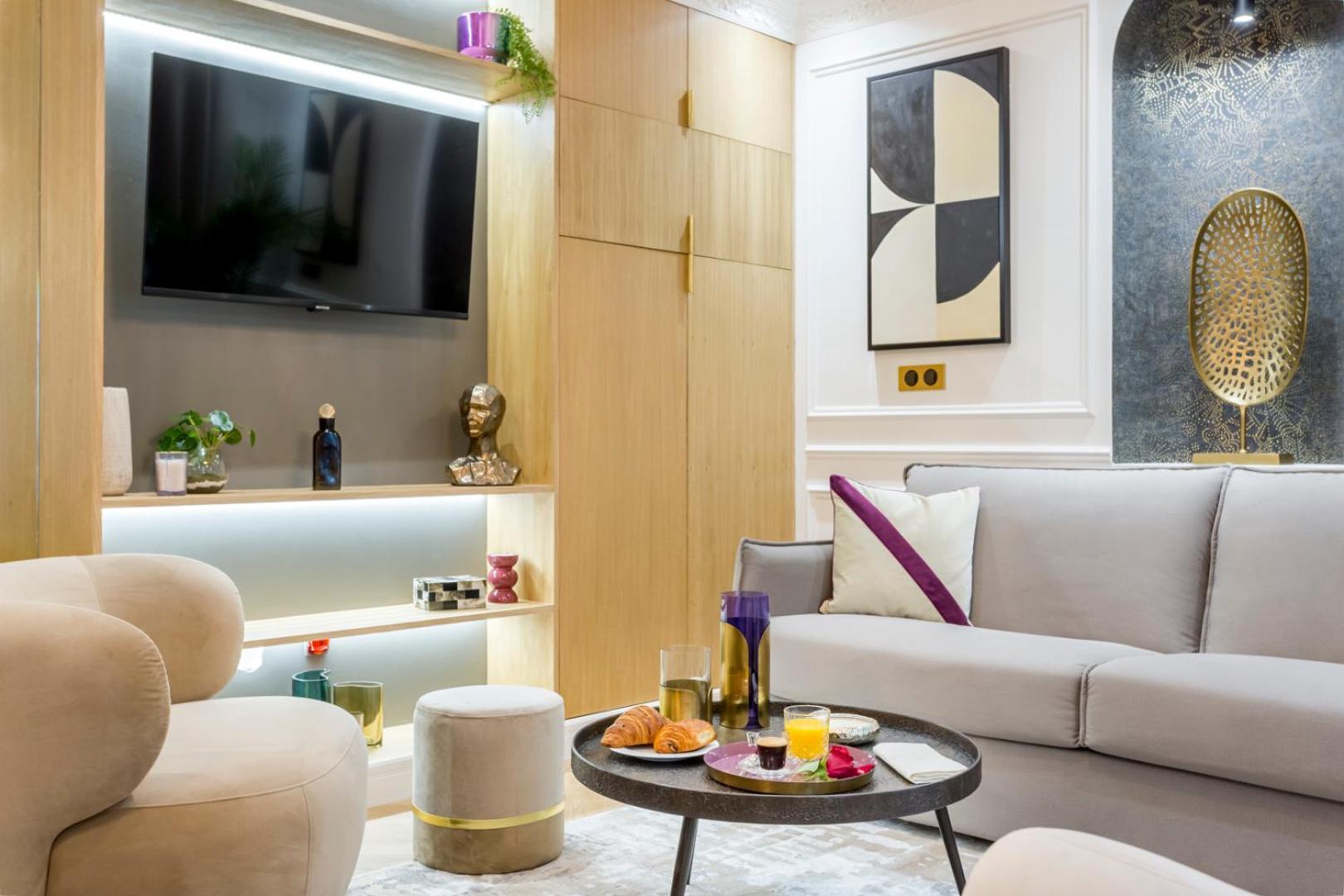 Merveil - Luxury - Champs Elysees -st George Apartment