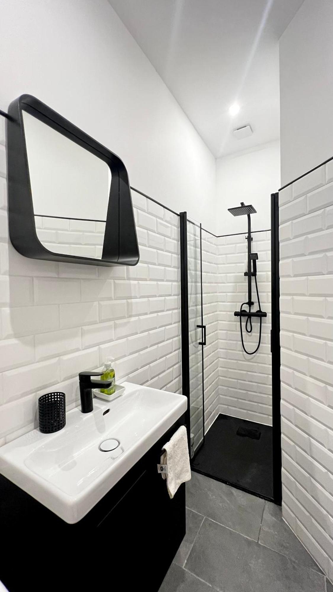 Prive Chic - Tour Eiffel Apartment Paris