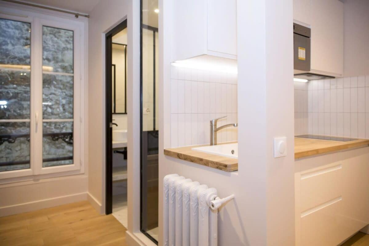 Fonctionnel Et Moderne Place Clichy - 2p - Flat-guest * Paris