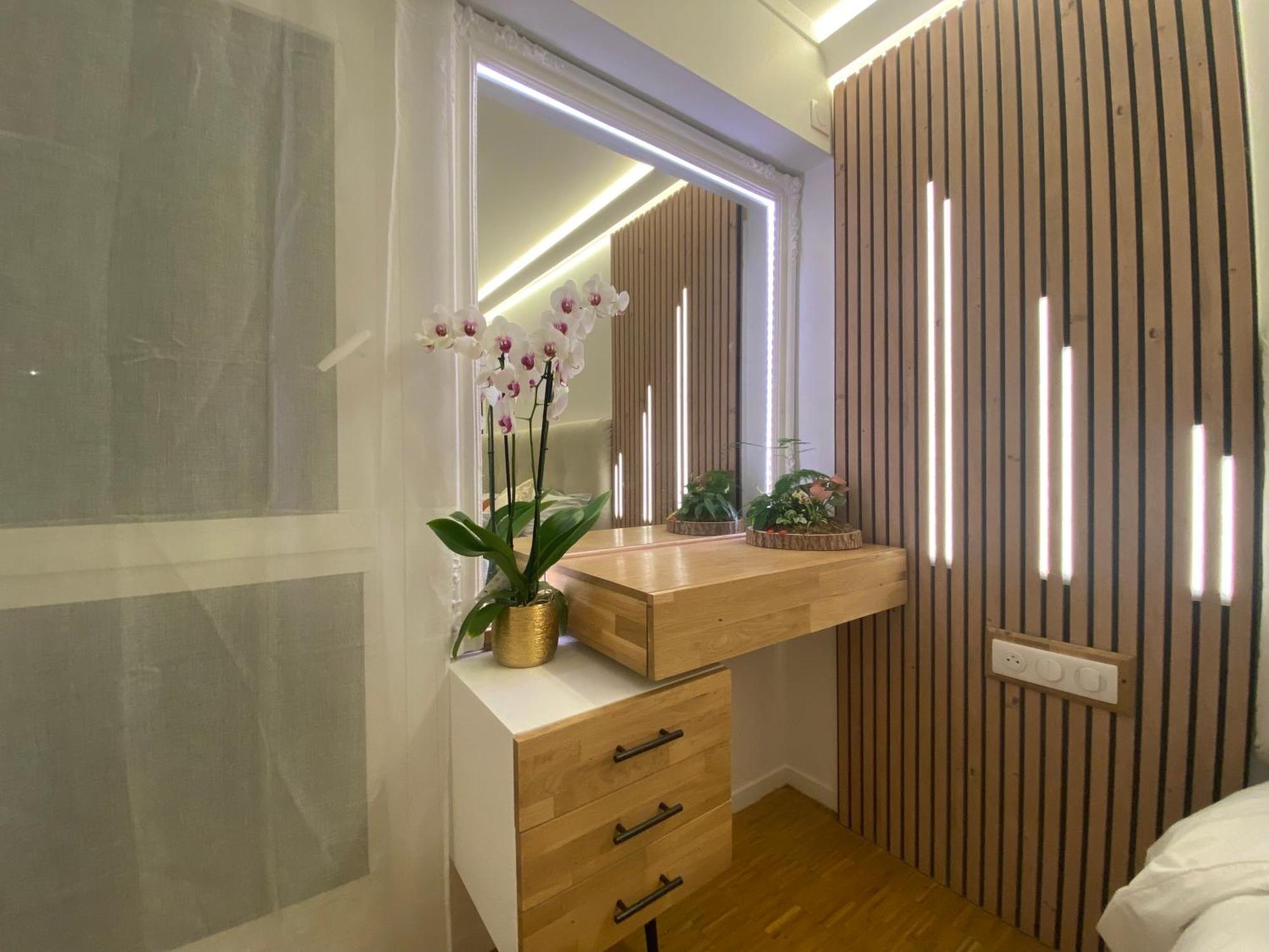 Apartment Luxurious And Glamorous *