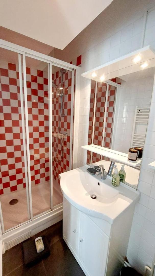 Apartment Confort Au Coeur De - Proche Montmartre *