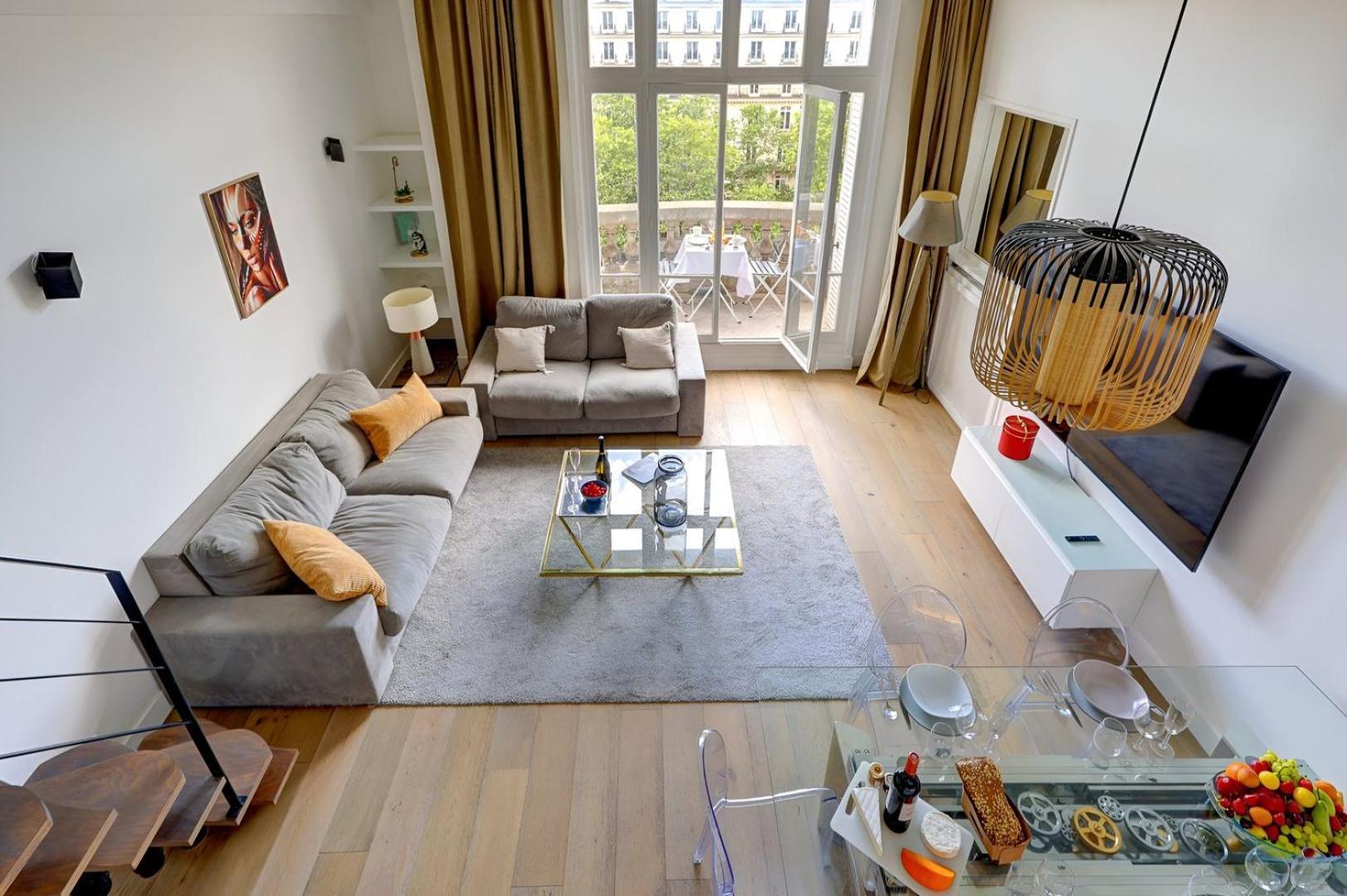 Apartment Bluestay 245 -duplex Sur Les Champs-elysees+balcon *